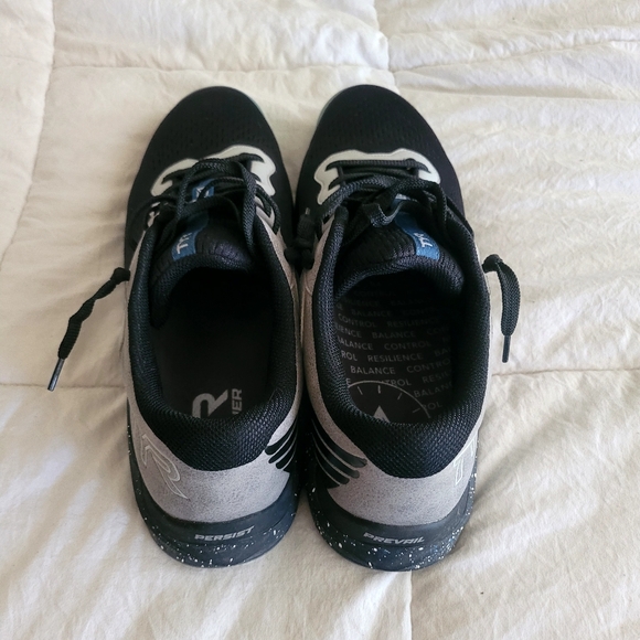 TYR MENS Black and Gray Athletic Shoes - Picture 5 of 8